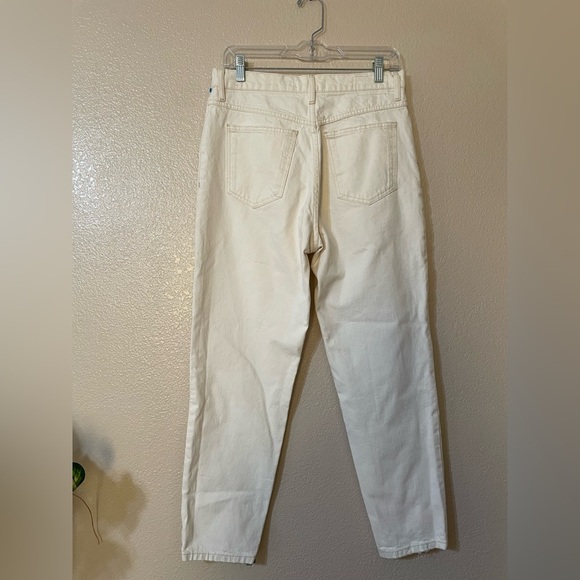 MANGO "Mom" White Denim Jeans (size 8) - Picture 5 of 5